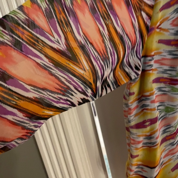 New Directions Blouse Bright Colors - Picture 6 of 11